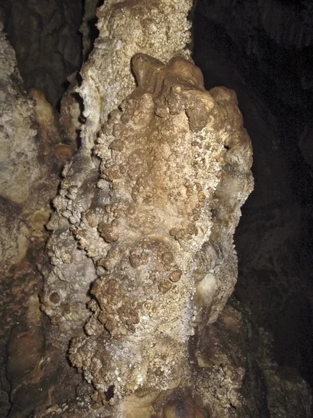 Wewnątrz jaskini. Kaukaz — Zdjęcie stockowe