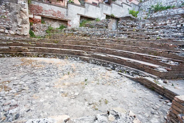Antique roman amphitheater Odeon, Taormina, Sicily — Stock Photo, Image