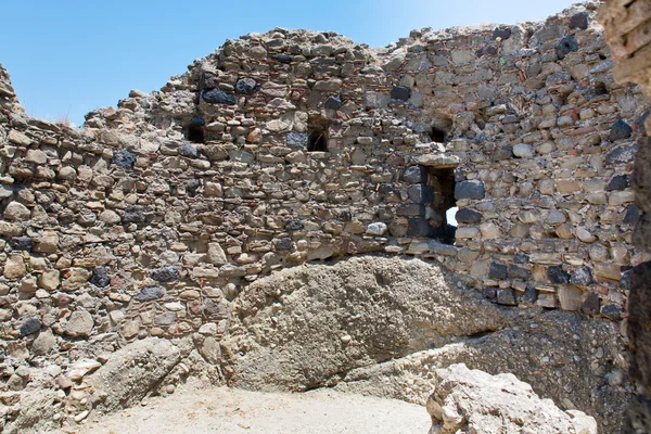 Muur van oude Normandisch kasteel in calatabiano, Sicilië — Stockfoto
