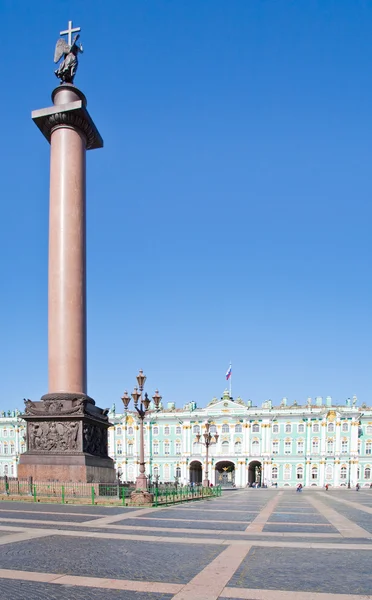 Дворцовая площадь в Санкт-Петербурге, Россия — стоковое фото