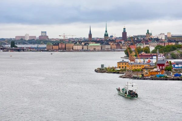 Vista sobre Gamla Stan e Beckholmen ilha em Estocolmo — Fotografia de Stock