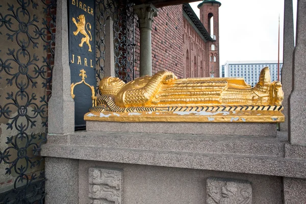 Birger jarl tombe in stadshuset, stockholm — Stockfoto