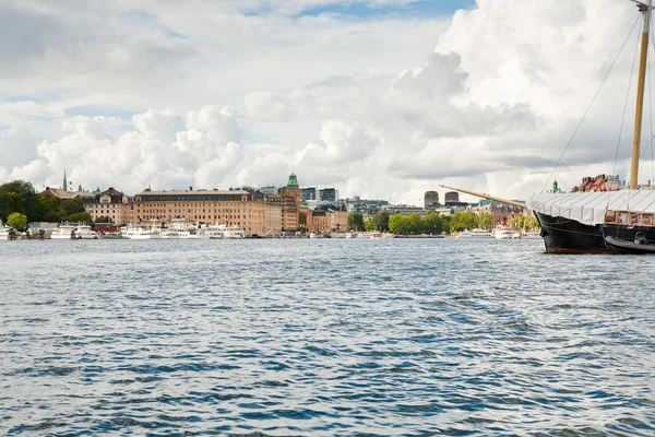 Panorama z stockholm, Švédsko z mořské strany — Stock fotografie