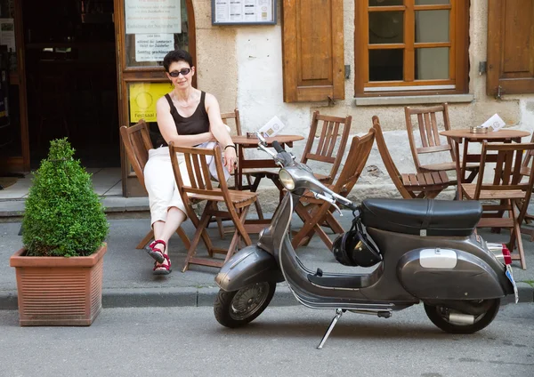 stock image Lady with moped in Tbingen