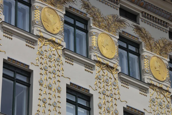 Gold ornaments on old house — Stock Photo, Image