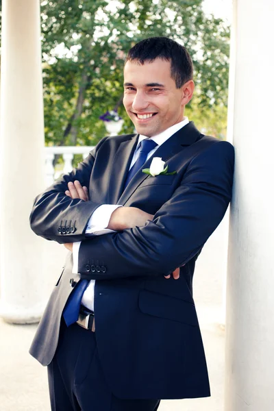 Happy young groom — Stock Photo, Image