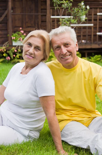 Smart old couple outdoors — Stock Photo, Image