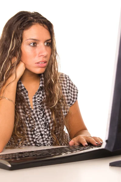 Nice girl at computer — Stock Photo, Image
