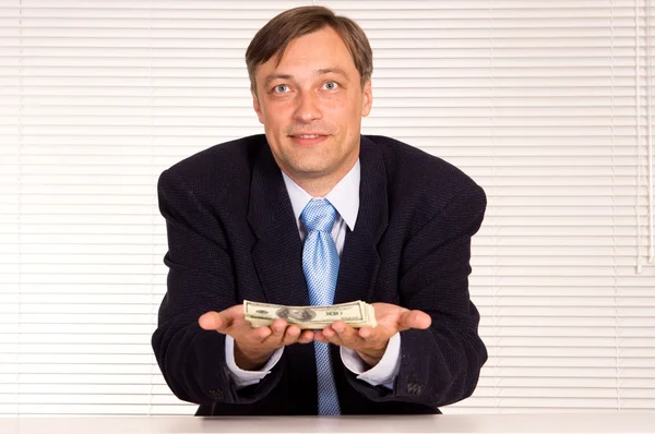 Slimme zakenman met geld — Stockfoto