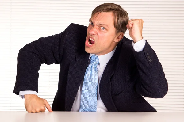 Retrato de hombre de negocios enojado — Foto de Stock
