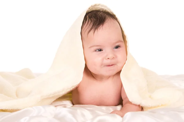 Dítě pod ručník — Stock fotografie