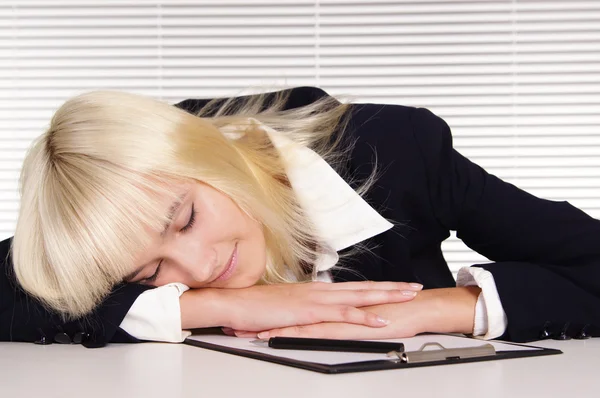 Moe werknemer slapen — Stockfoto