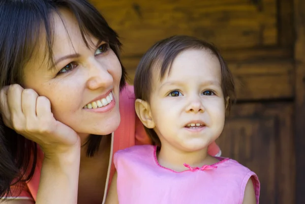 Mother and little daughter — Stock Photo, Image