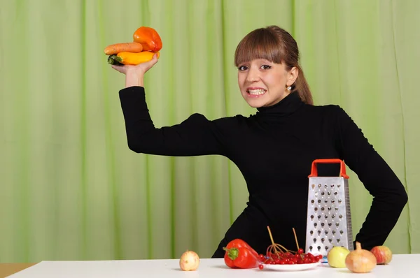 Chica con verduras — Foto de Stock