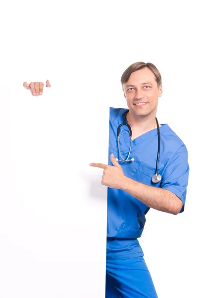 Dokter dengan papan — Stok Foto