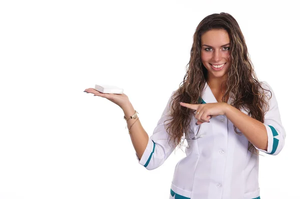 Bonita enfermera en blanco — Foto de Stock