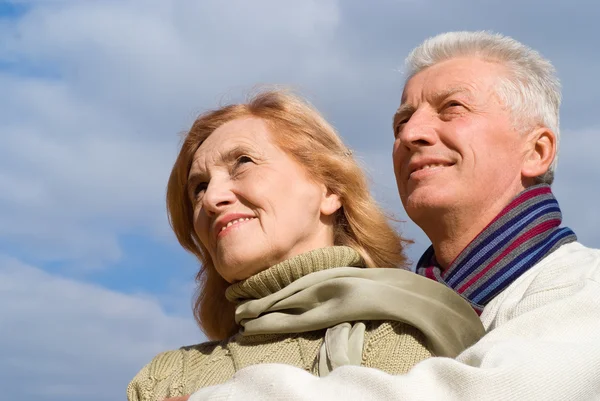 Vieux couple au parc — Photo