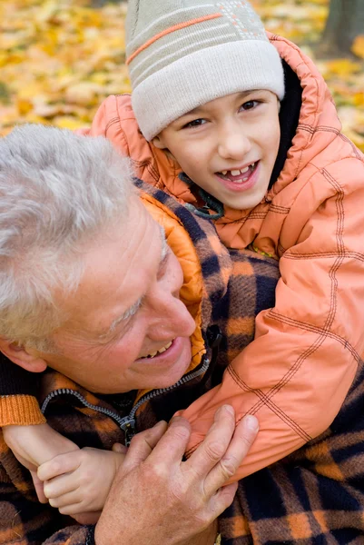 Grandfather and kid — Stock Photo, Image