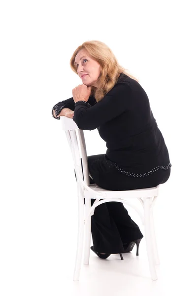 椅子でかわいい高齢女性 — ストック写真