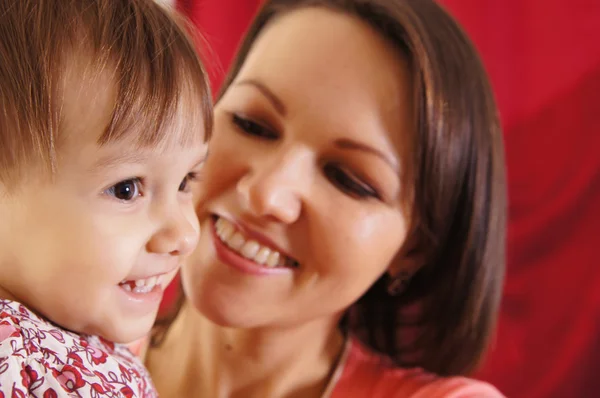 stock image Happy mom and daughter