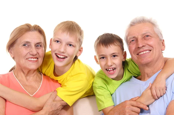 Glada barn och mor-och farföräldrar — Stockfoto