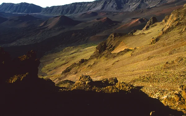 ハレアカラ火山のクレーター — ストック写真