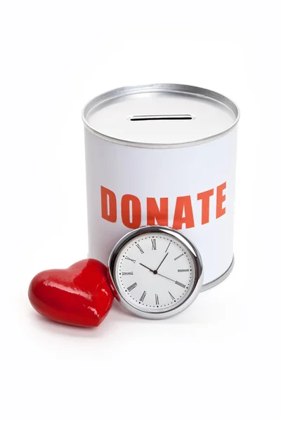 Donation box och rött hjärta — Stockfoto