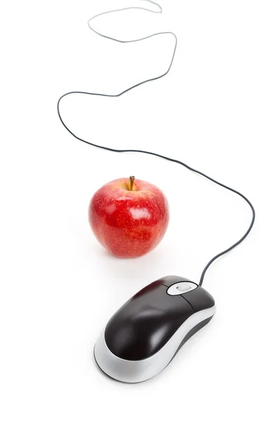 Υπολογιστή ποντίκι και κόκκινο μήλο — Φωτογραφία Αρχείου