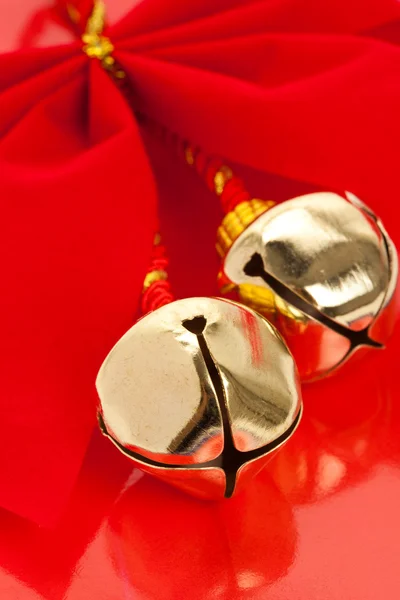 Boże Narodzenie Dzwonki i wstążki — Zdjęcie stockowe