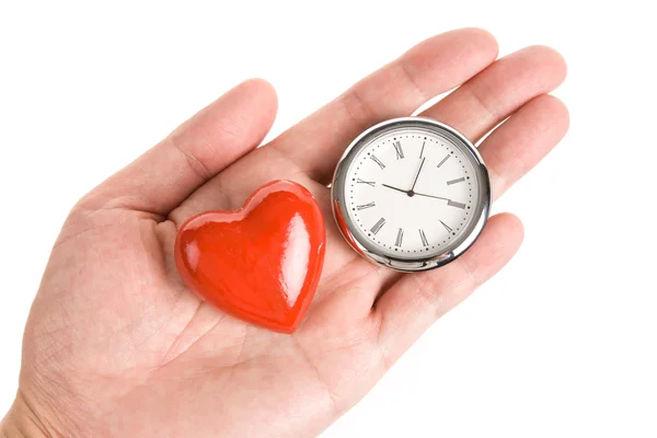 Saat ve kırmızı kalp — Stok fotoğraf