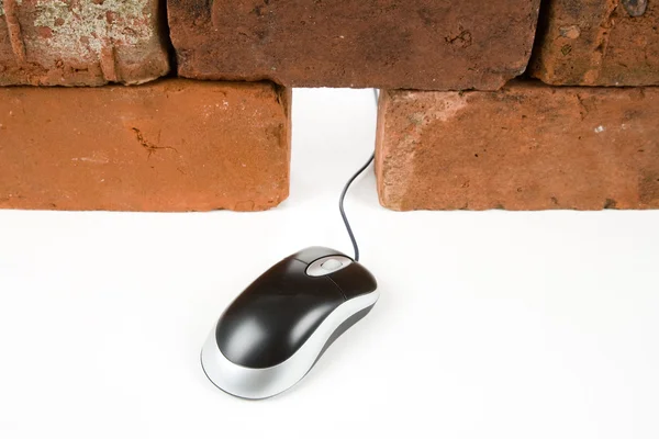 Mouse Hole and Computer Mouse — Stock Photo, Image