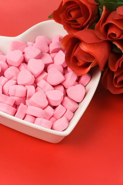 Różowy serce kształcie cukierków — Zdjęcie stockowe