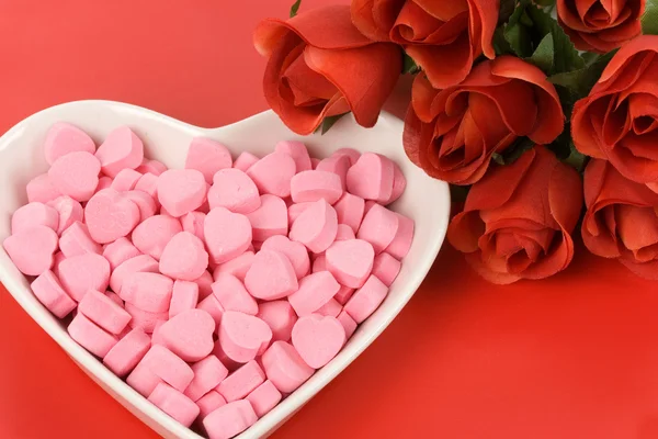 Bonbons en forme de coeur rose — Photo