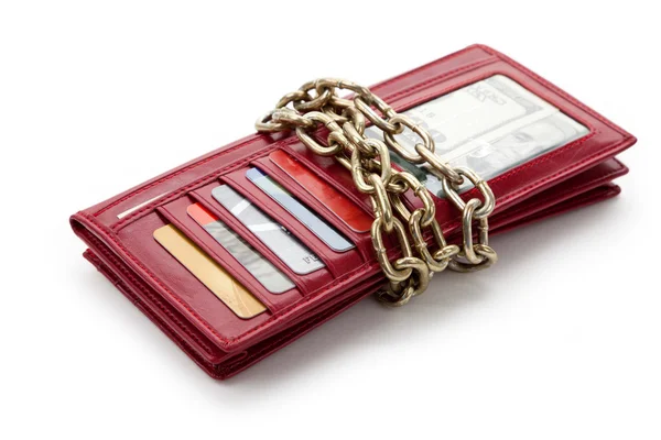 Kırmızı cüzdan ve zincir — Stok fotoğraf