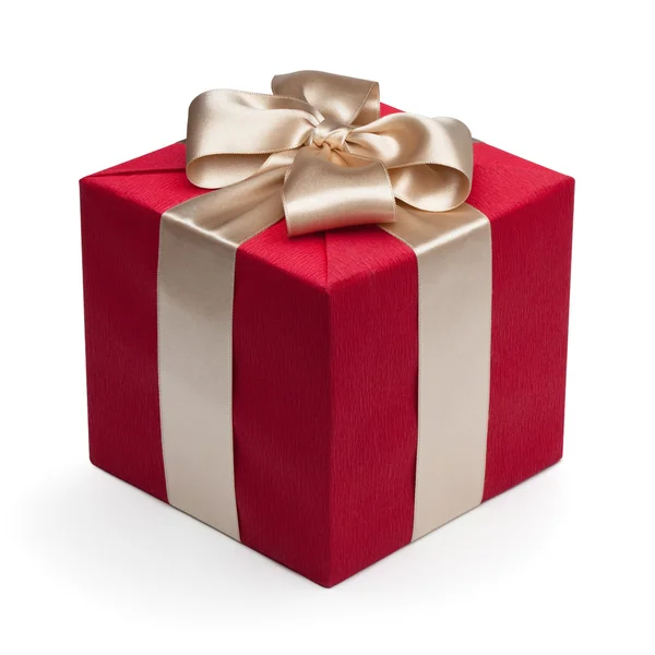 Красная подарочная коробка с золотой лентой . — стоковое фото