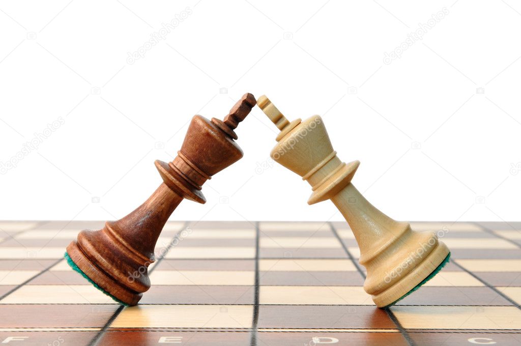 Kings chess duel