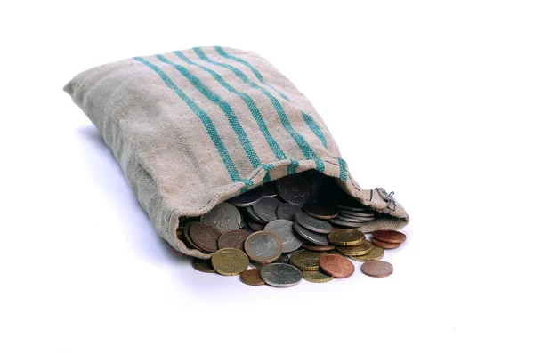 Geld tas met verschillende munten — Stockfoto