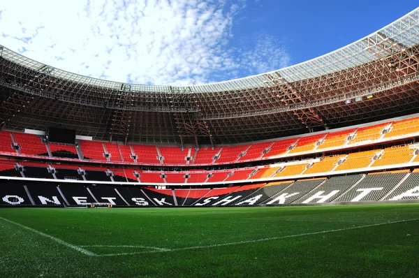 Erstes Stadion in Osteuropa nach Uefa-Elite-Standards geplant und gebaut. lizenzfreie Stockbilder