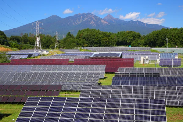 fotovoltaik enerji santrali ve dağ