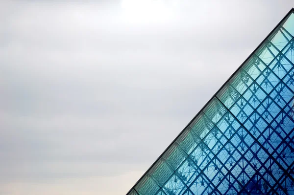 Louvre Pyramid, Paris, France — Stock Photo, Image