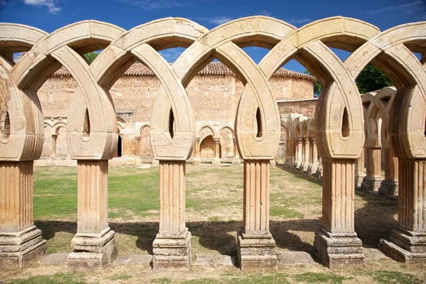 Ancient cloister ruins — Stock Photo, Image