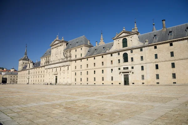 Facciata del monastero Escorial — Foto Stock