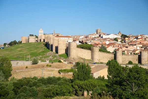 Vista distante da cidade de Ávila — Fotografia de Stock