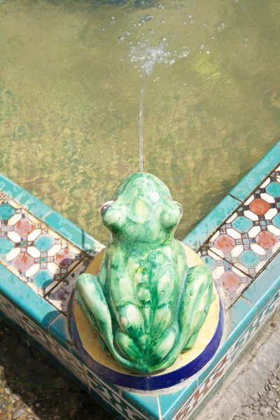 青蛙雕塑 — 图库照片