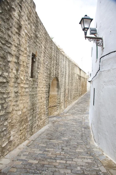 Gran calle de la pared en el pueblo de Vejer —  Fotos de Stock
