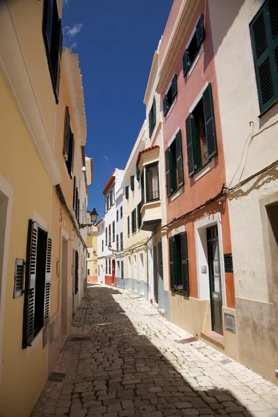 Gepflasterte Straße bei ciutadella — Stockfoto