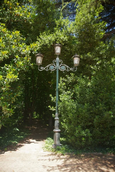 Pouliční lampy v campo del moro — Stock fotografie