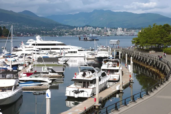 Vancouver bc Kanada waterfront & marina. — Stok fotoğraf