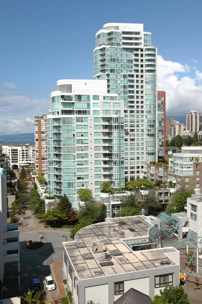 Arranha-céus residenciais em South Vancouver BC Brasil . — Fotografia de Stock