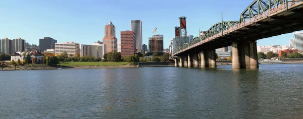 Portland Oregon skyline panorama. — Stock Photo, Image